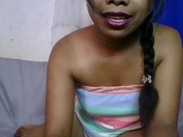 Offline taniah on BongaCams