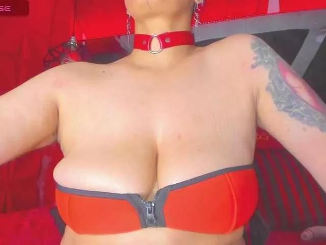 Offline taylorhardcor on BongaCams