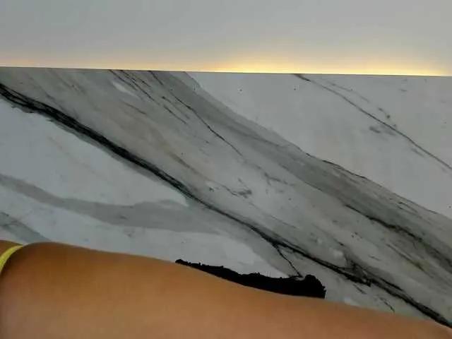 Offline thamiina on BongaCams