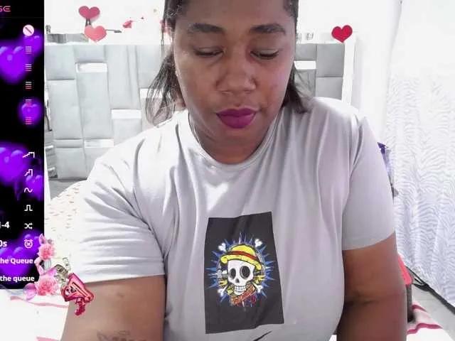 Offline thickebonymilf on BongaCams