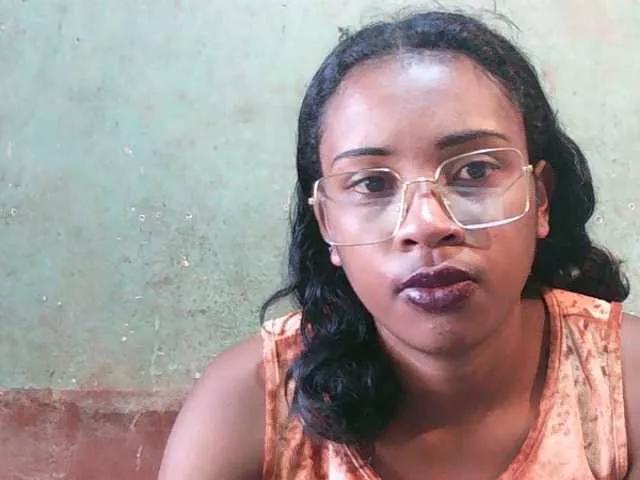 Freechat TriciaBella on BongaCams