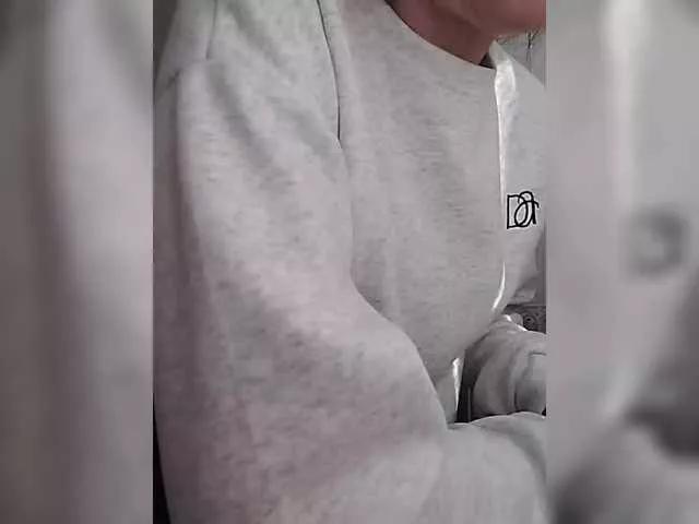 Offline ula2015 on BongaCams