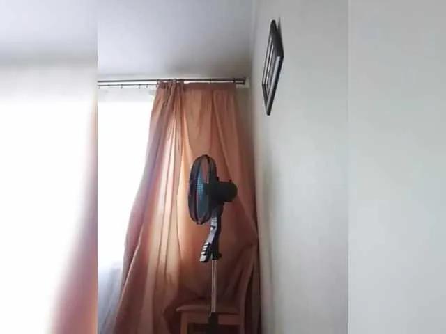 Offline ula2015 on BongaCams