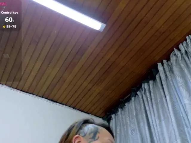 Offline VaiiolethSex on BongaCams