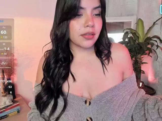 Offline Val-kyrie on BongaCams