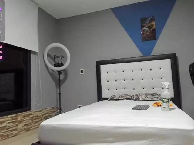 Freechat Valerii-hurtaddo on BongaCams