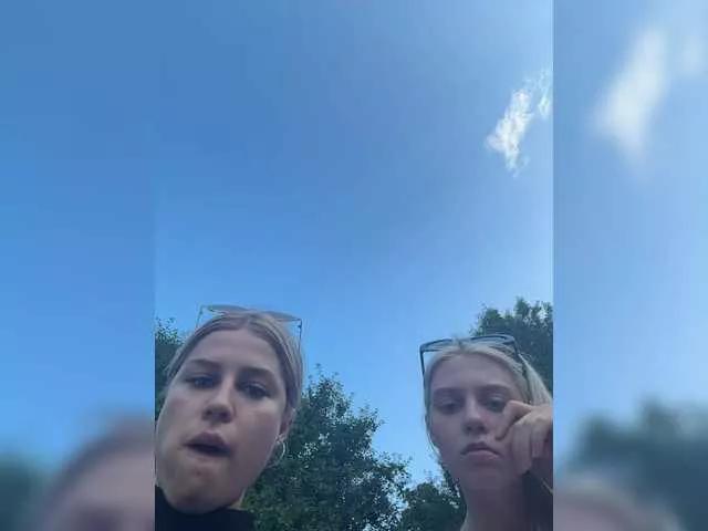 Offline VibroMashulkaDashulka on BongaCams