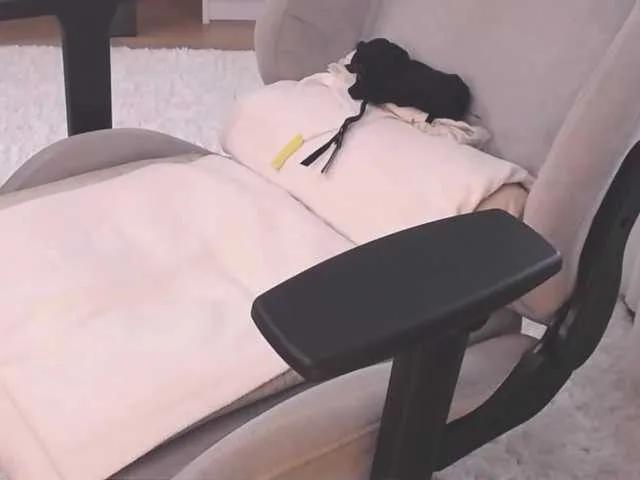 Offline Victoria2025 on BongaCams