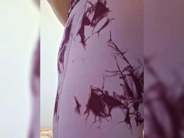 Offline Vika211 on BongaCams