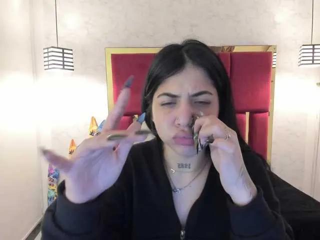 Offline violetsmith on BongaCams