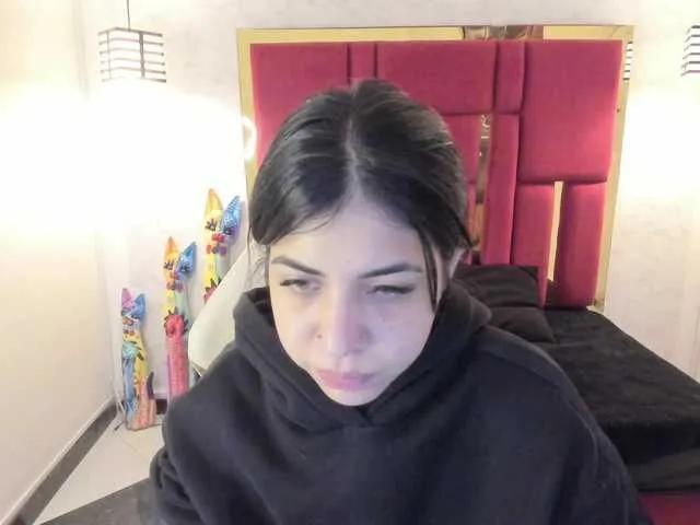 Offline violetsmith on BongaCams