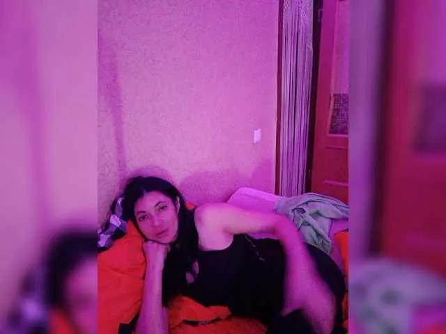 Freechat Vitaminka0572 on BongaCams