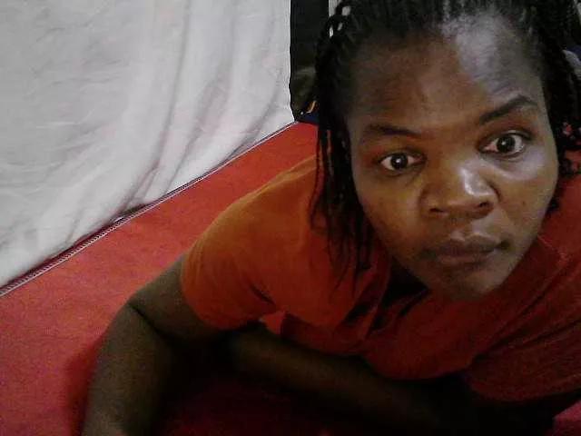 Offline Vivvy-Queen on BongaCams