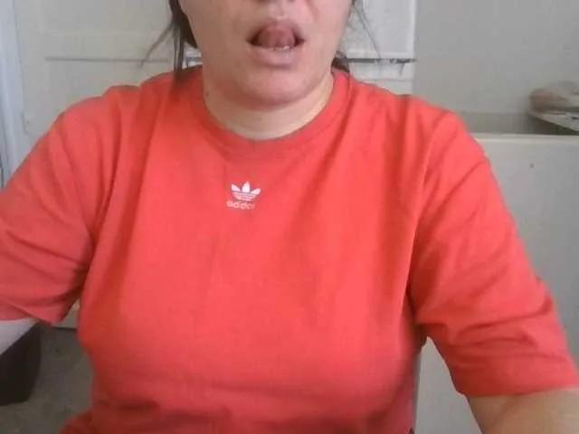 Offline YourDesire36 on BongaCams