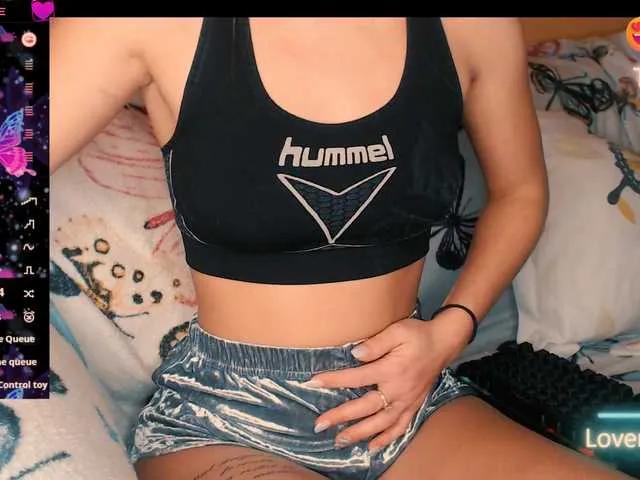 BongaCams yzza-suave is Freechat yzza-suave — Let's see where the chemistry takes us... There's something about a deep connection that makes everything feel so much hotter, don't you think? I can't wait to share some playful moments with you. The more we talk, the more you'll feel it...