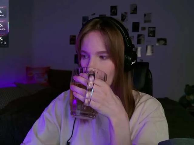 Offline Zeliloo on BongaCams