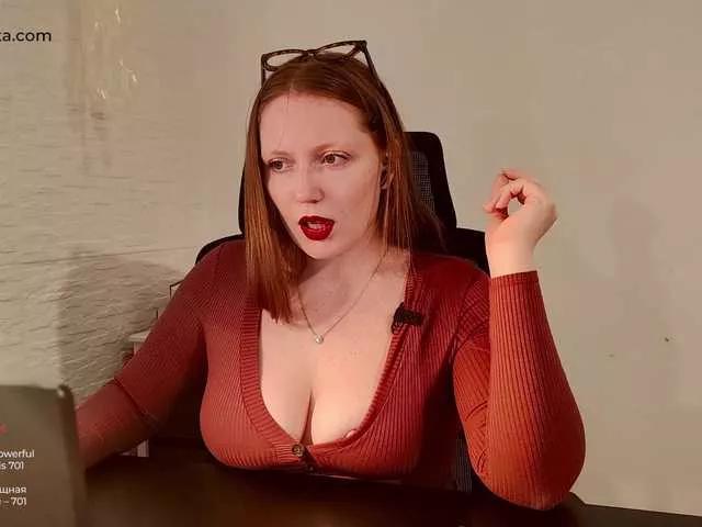 Offline Zlatalata on BongaCams