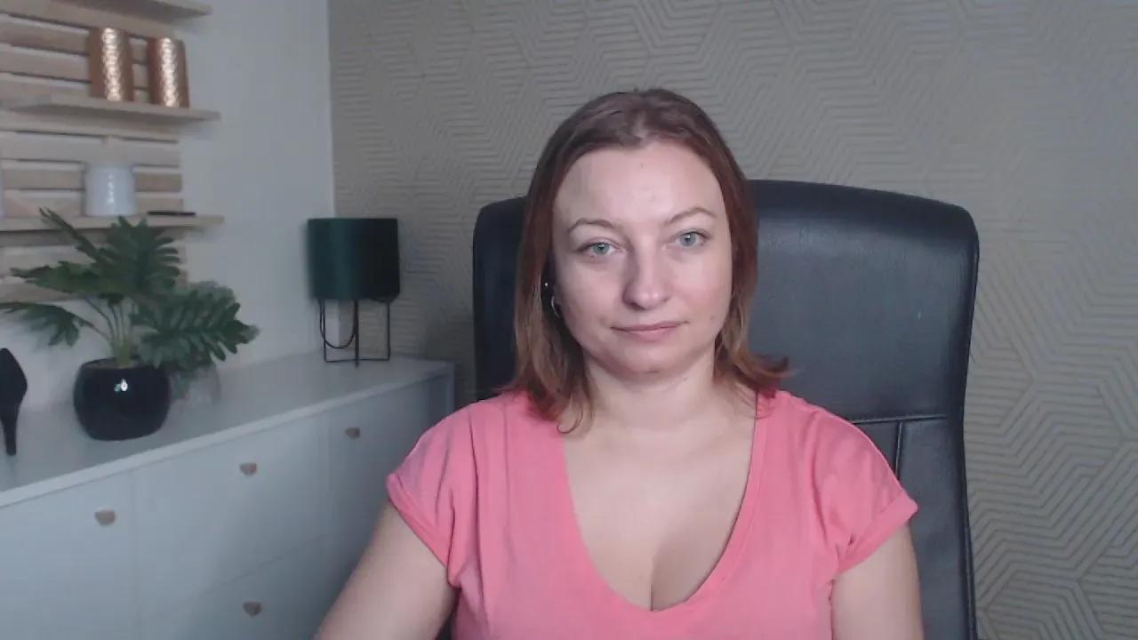 Offline 1Angela39 on Cam4