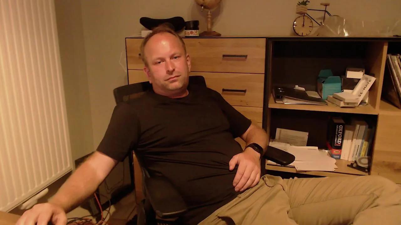 34yochemcock —  #high #analtoys #anal #pee