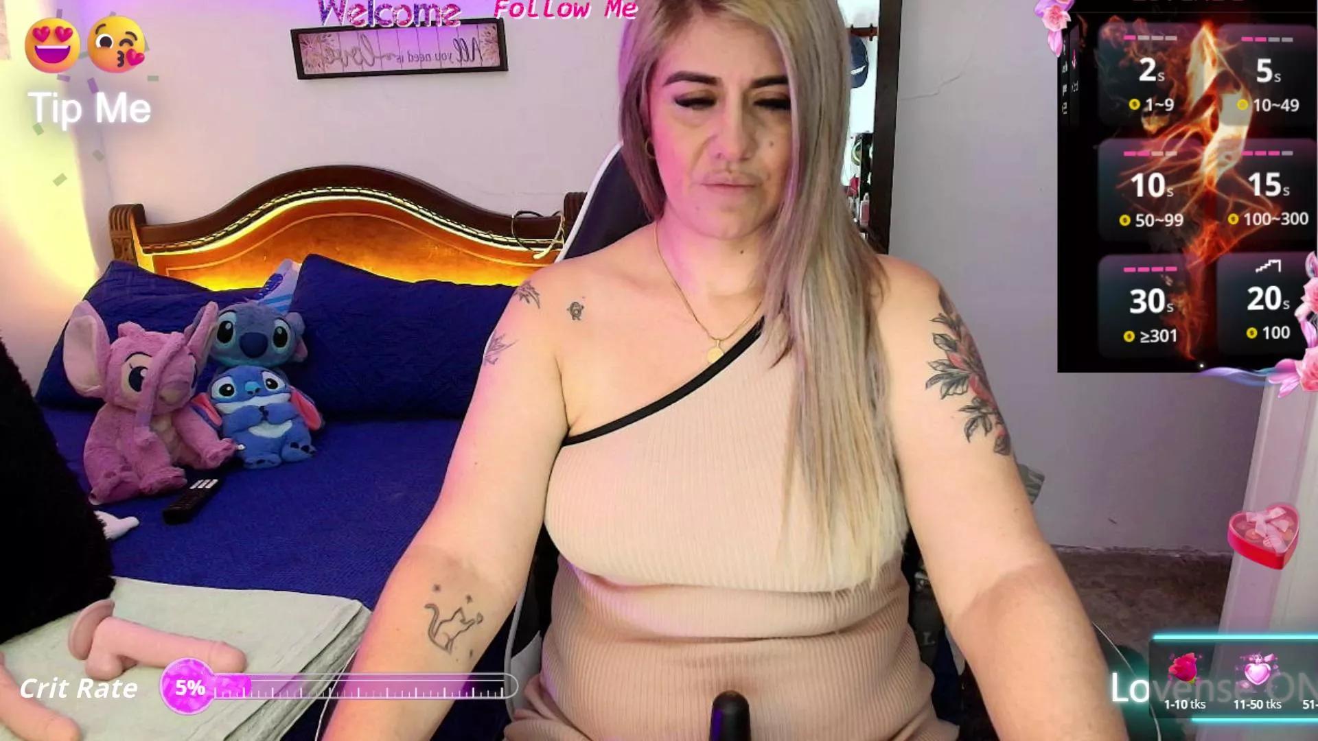 Offline aamanda_Queen_ on Cam4