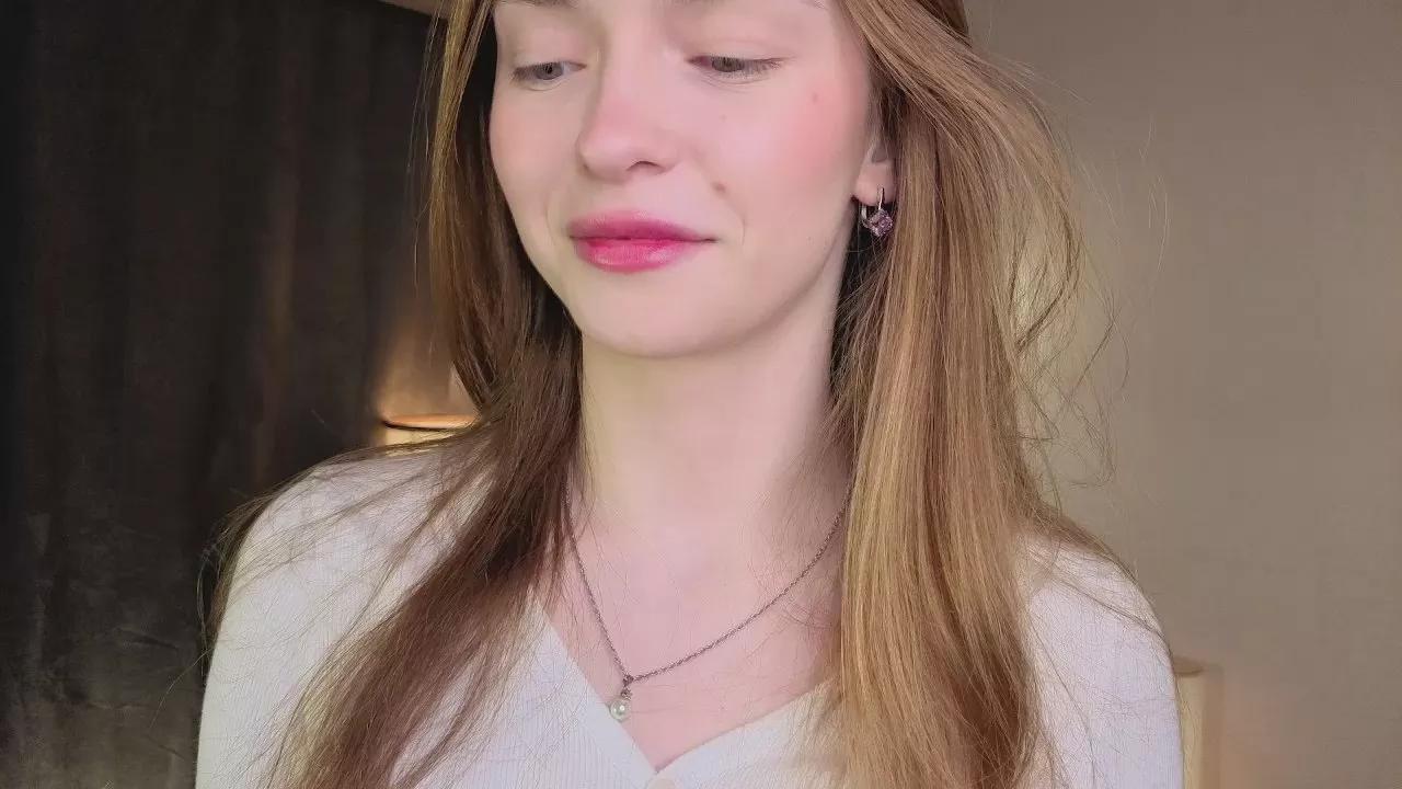 Offline AccaCritchlow on Cam4