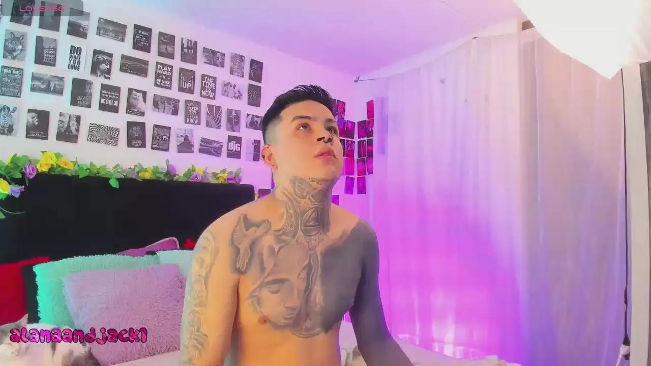 Alana_and_Jack on Cam4 