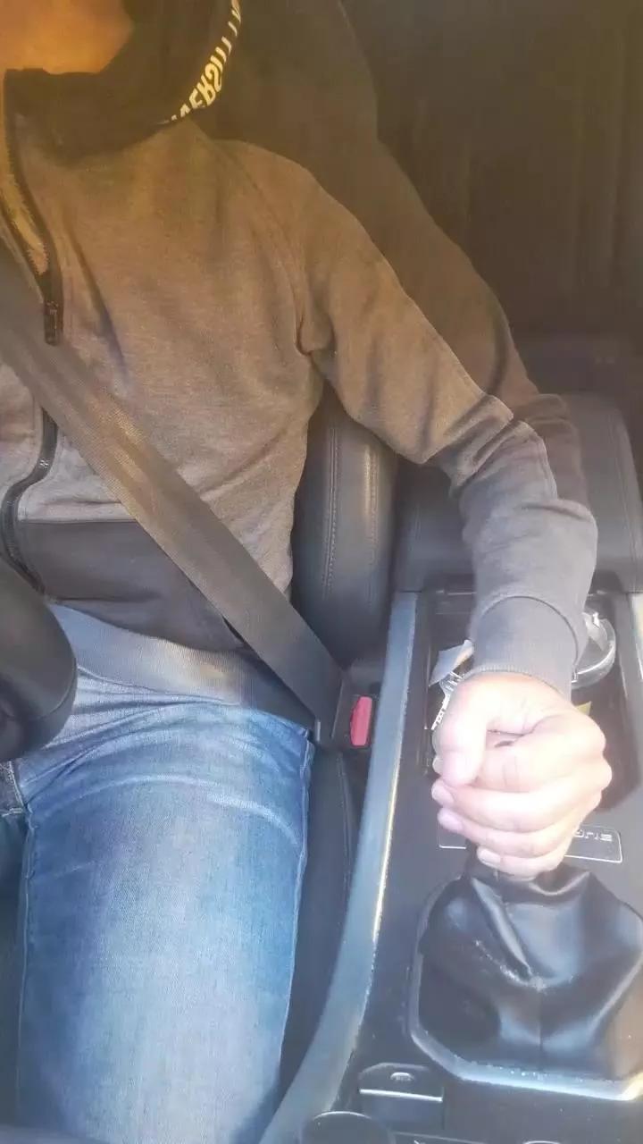 Offline Albertobcn41 on Cam4