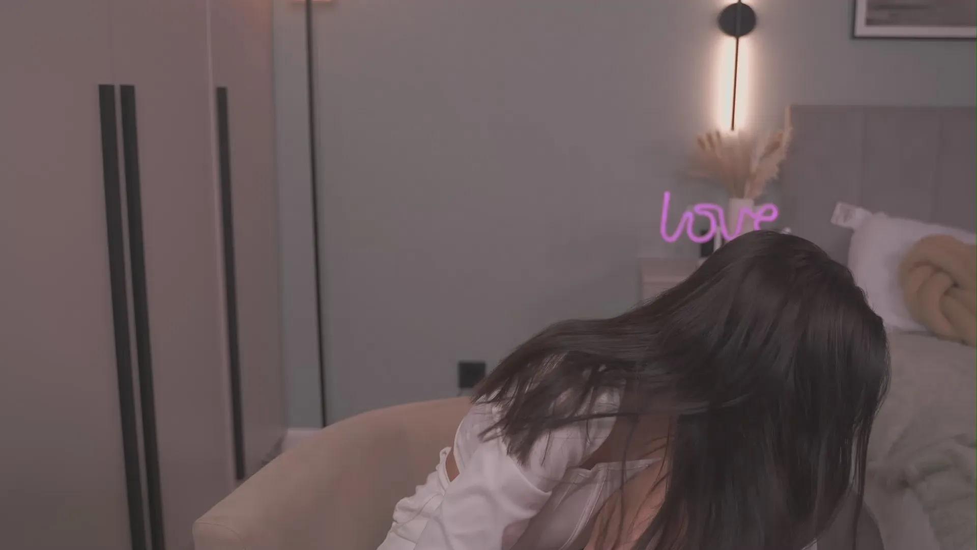 Offline AlitaPollen on Cam4