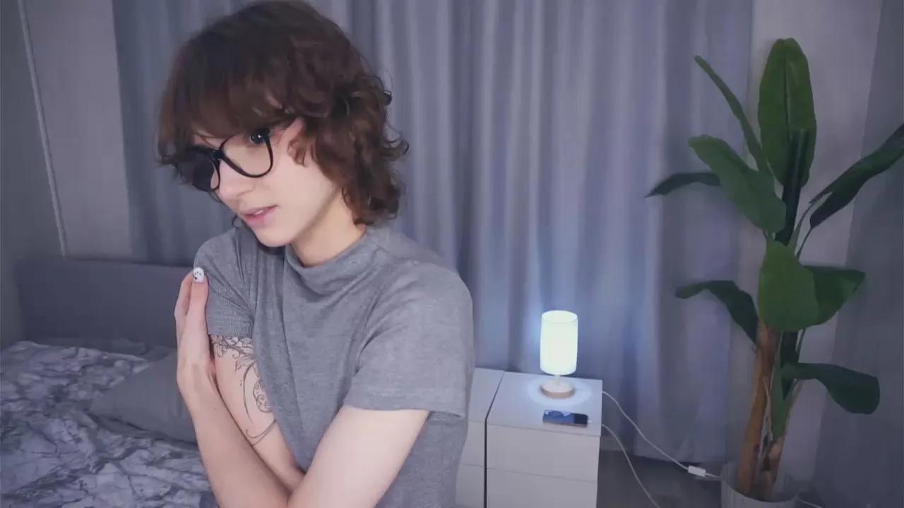 Offline AlodiaGoodrich on Cam4