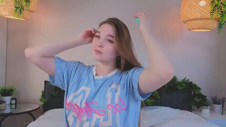 Offline AlodieFitt on Cam4