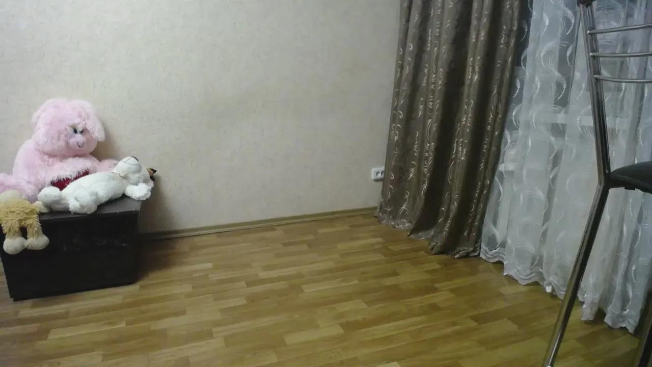 Freechat AngelinaKis on Cam4