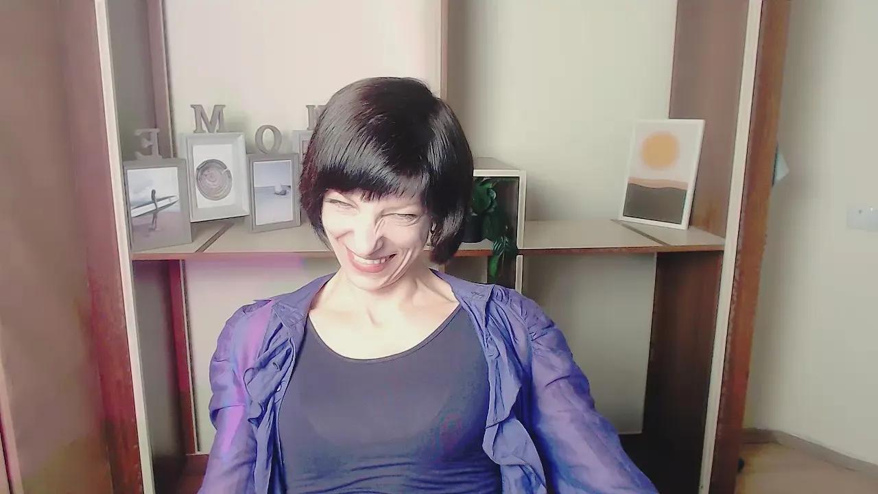 Freechat AngelinaLess_ on Cam4