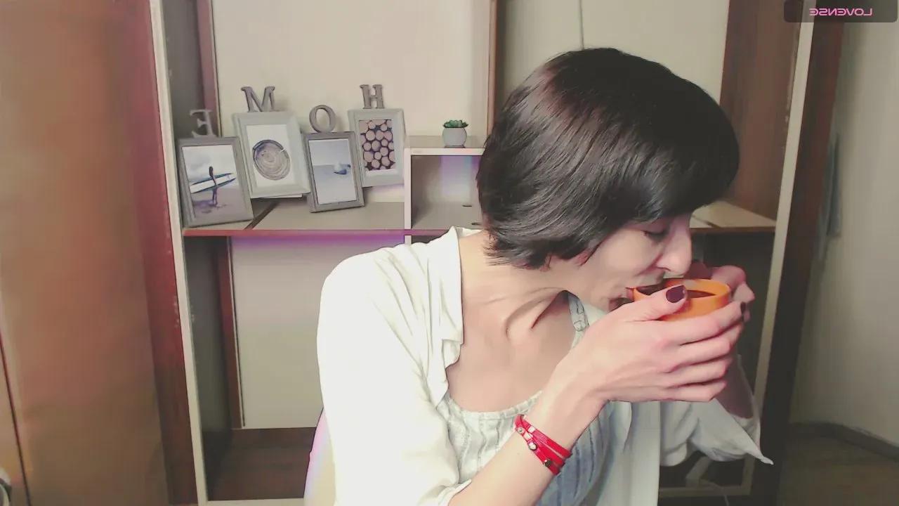 Freechat AngelinaLess_ on Cam4