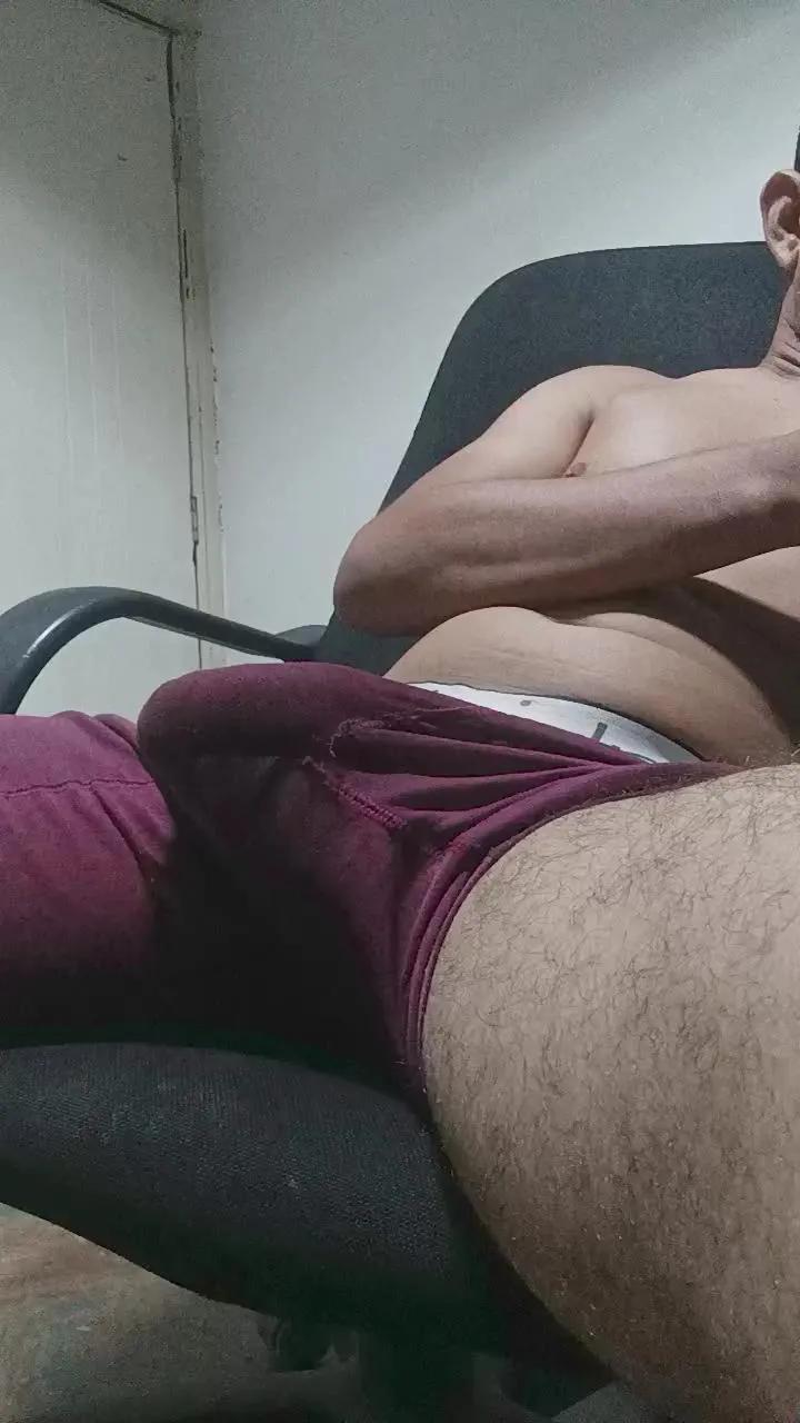 Offline angelmontillao on Cam4