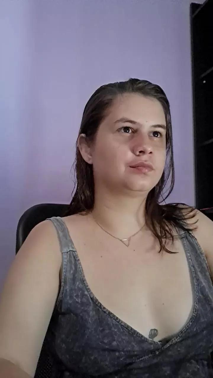 Offline angelthenight07 on Cam4