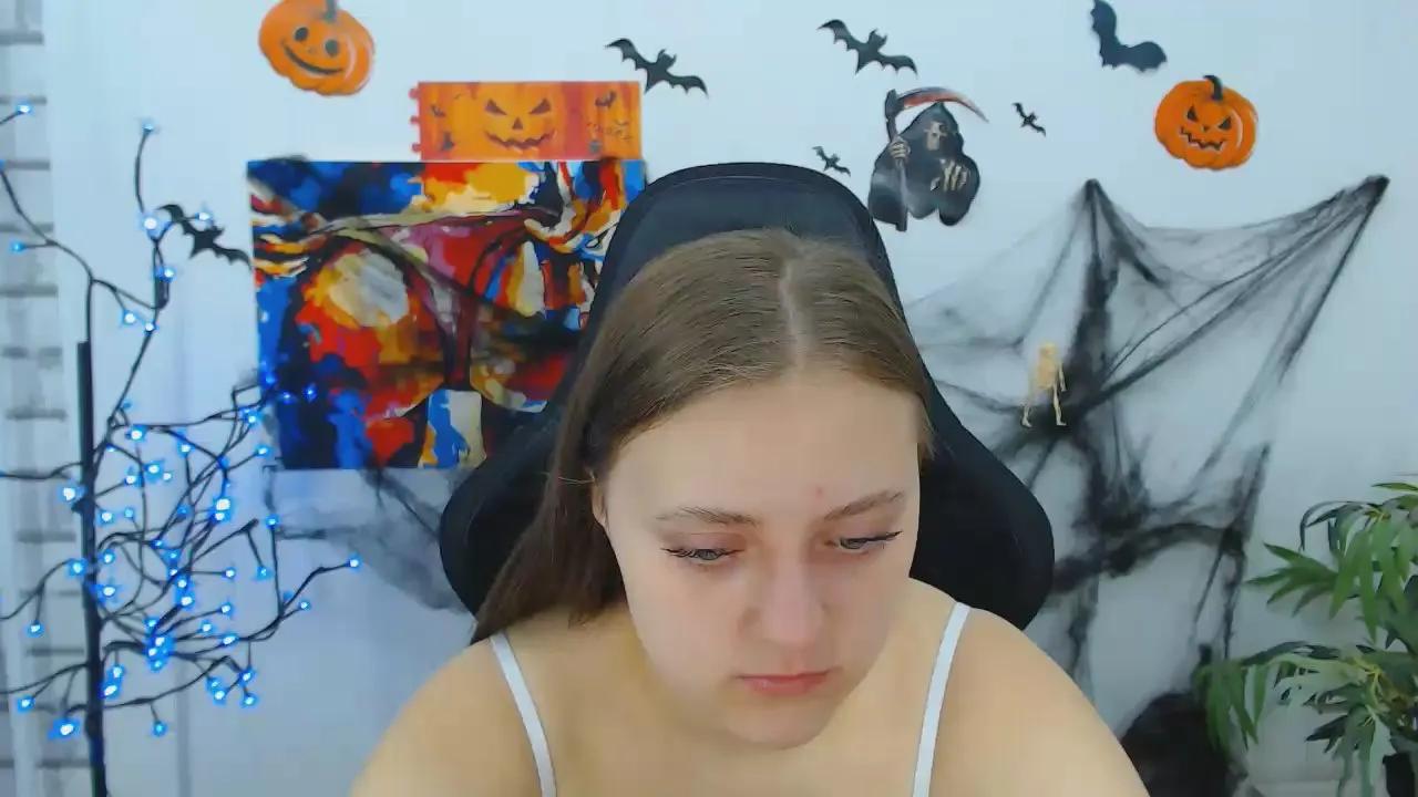 Offline ArinaBelle on Cam4