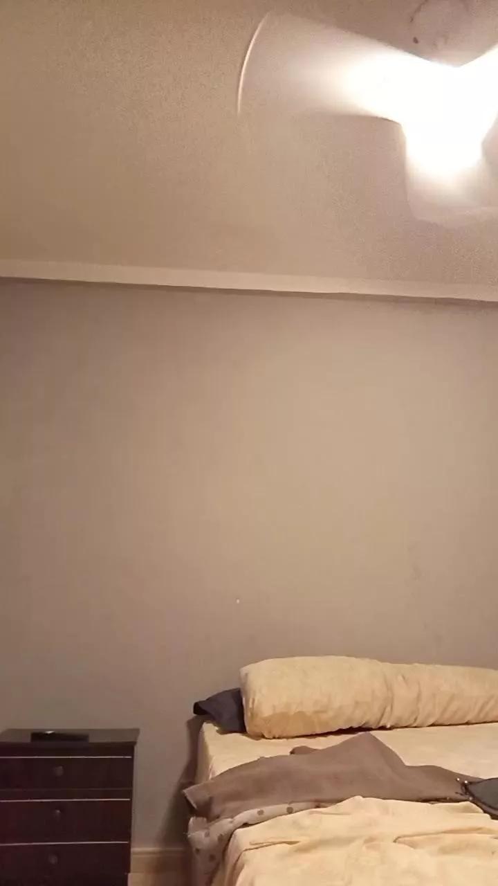 Offline Azox123er on Cam4