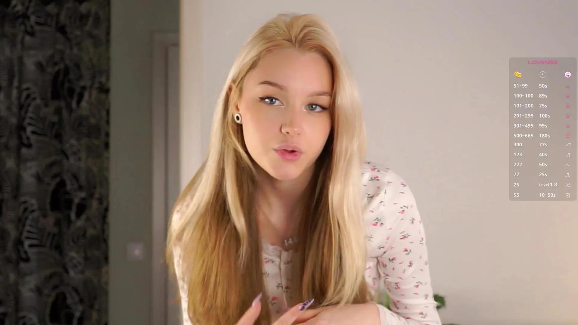 Offline BethanyLeaper on Cam4