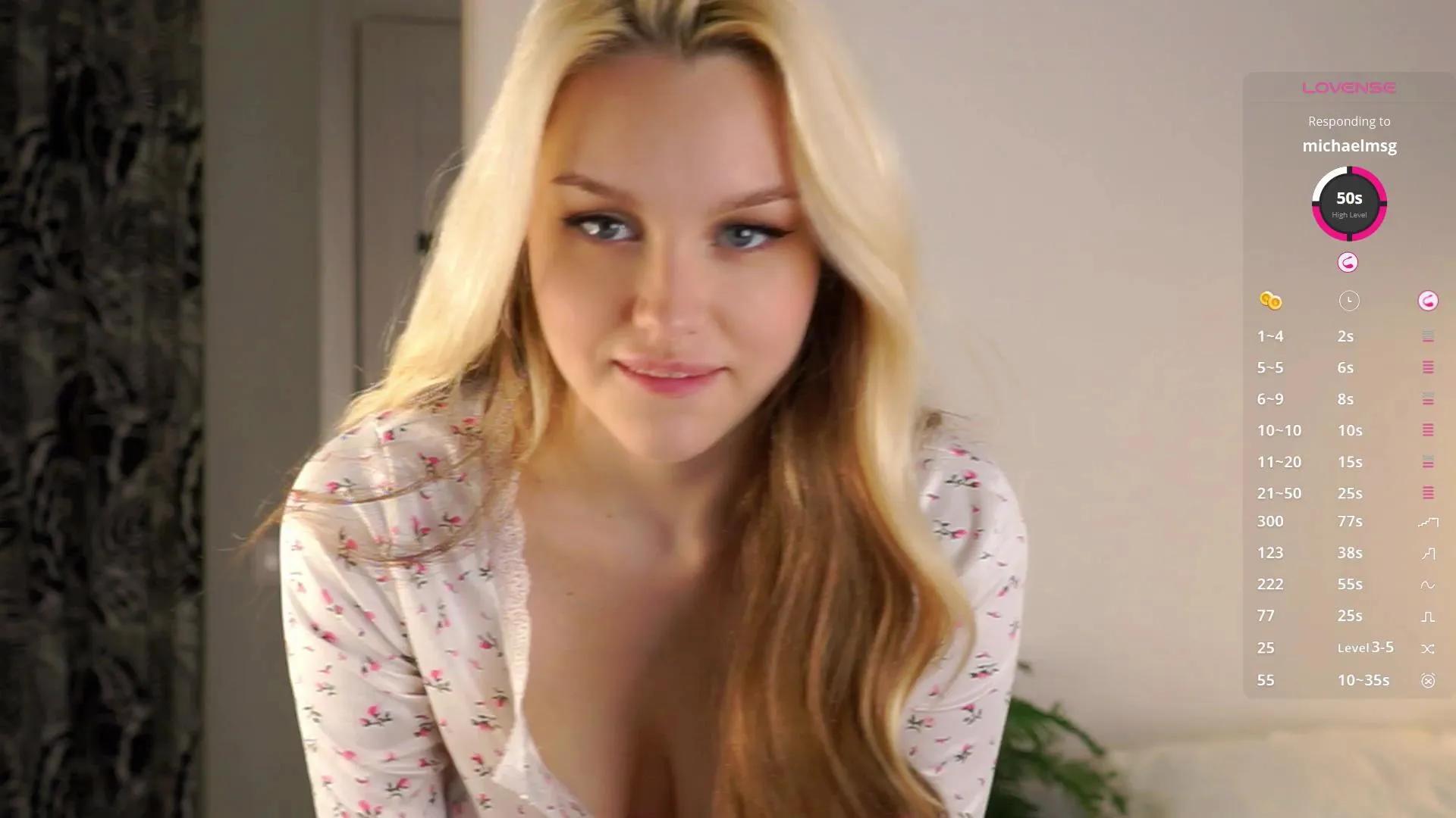 Offline BethanyLeaper on Cam4