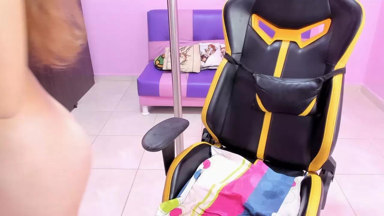 Offline blondie_squirt on Cam4