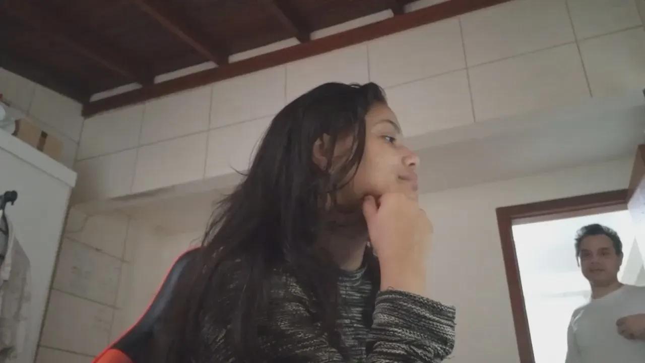 Offline Bombomepimenta on Cam4