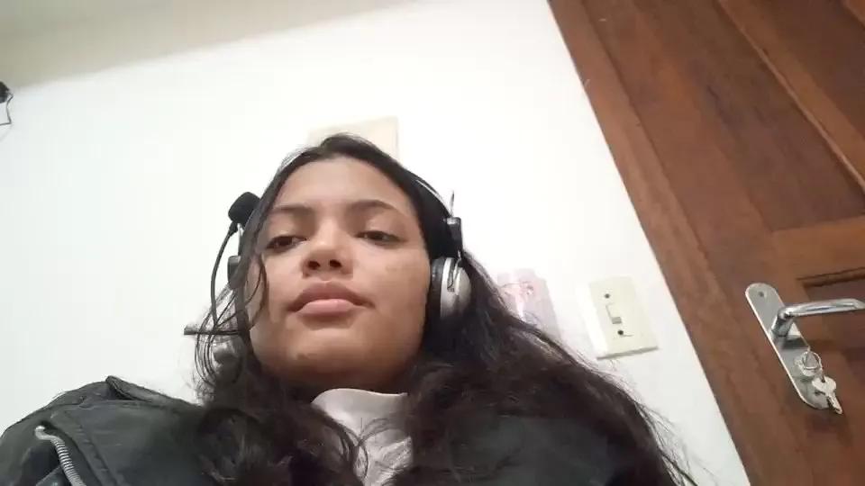 Offline Bombomepimenta on Cam4