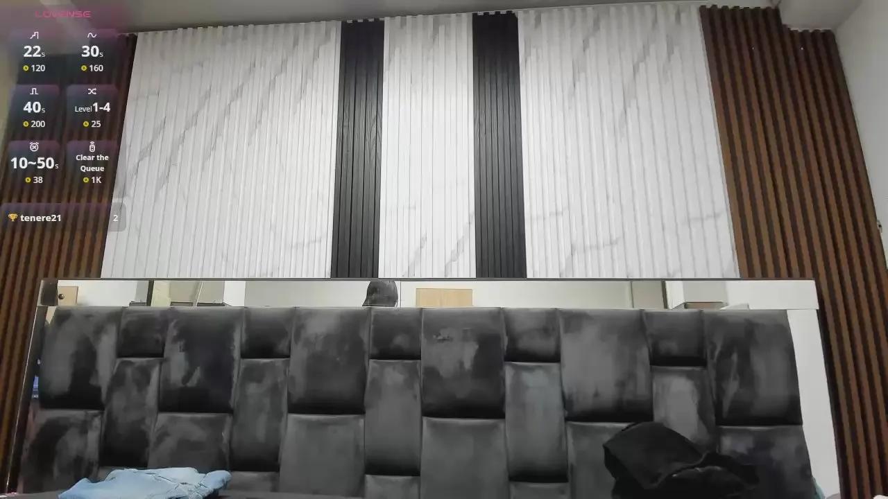 Offline BRENDA_BIG_COCK on Cam4