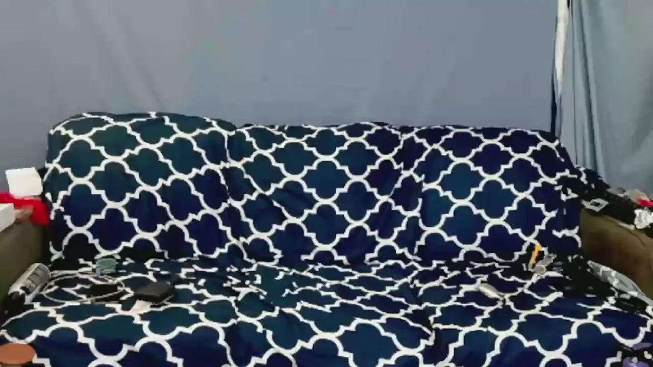 Offline candy354 on Cam4