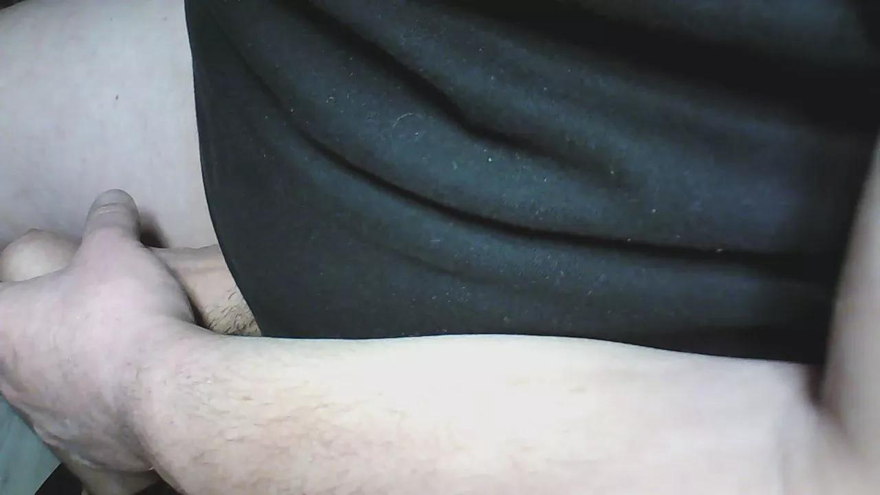 Offline Candyboy1984 on Cam4