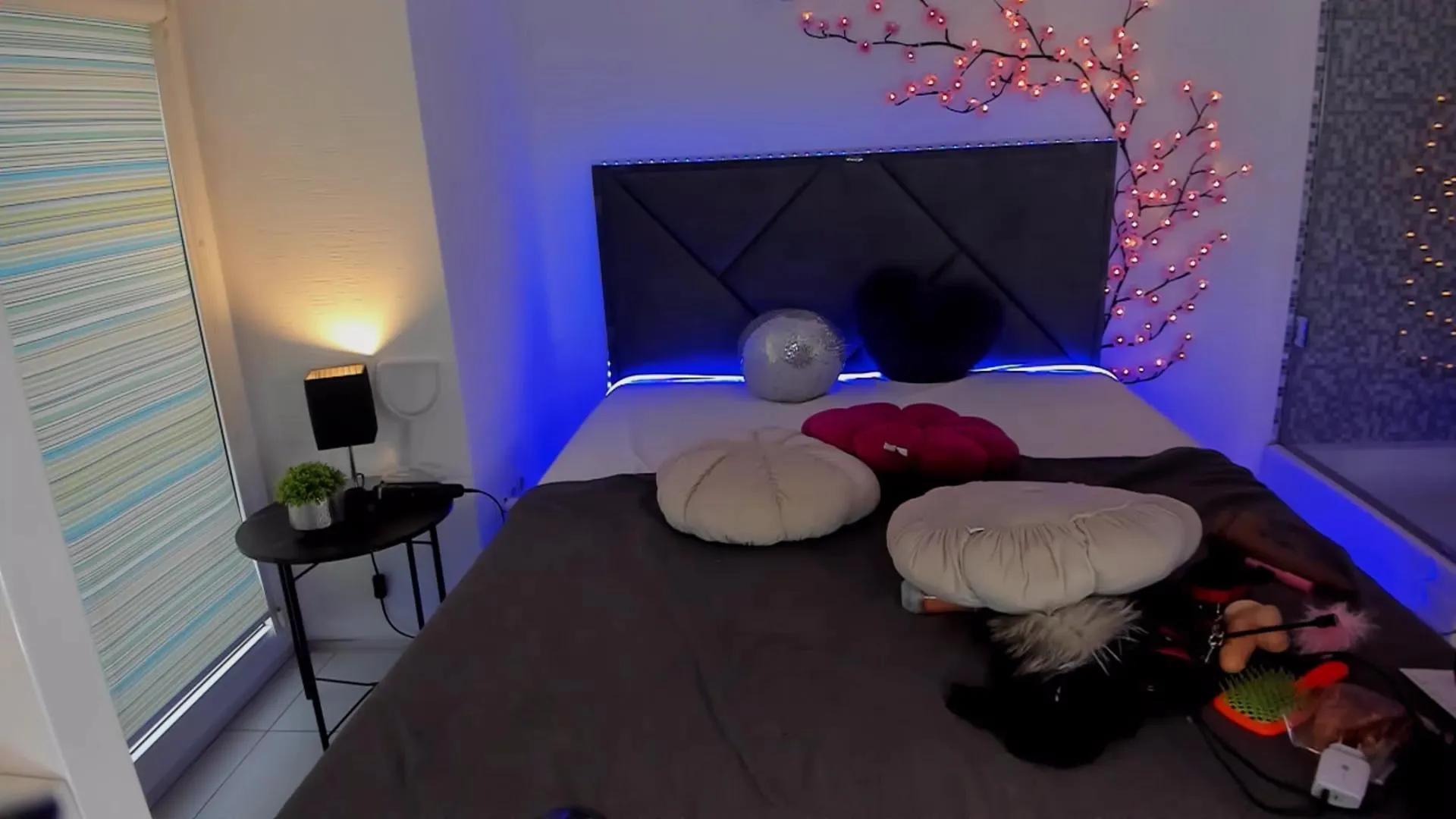 Offline CassieEvans on Cam4