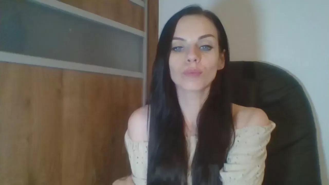CassieWild on Cam4 