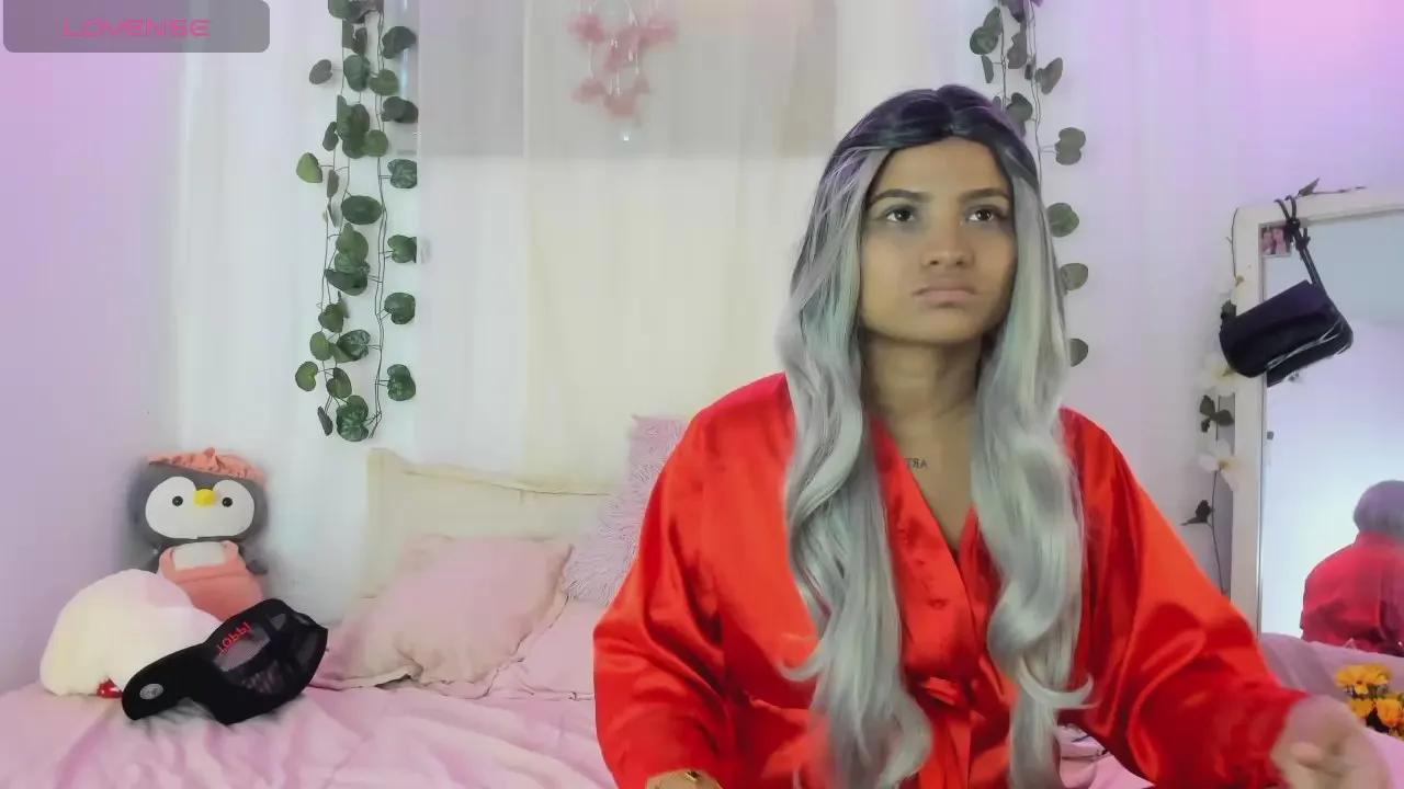 Offline catalina_roger on Cam4