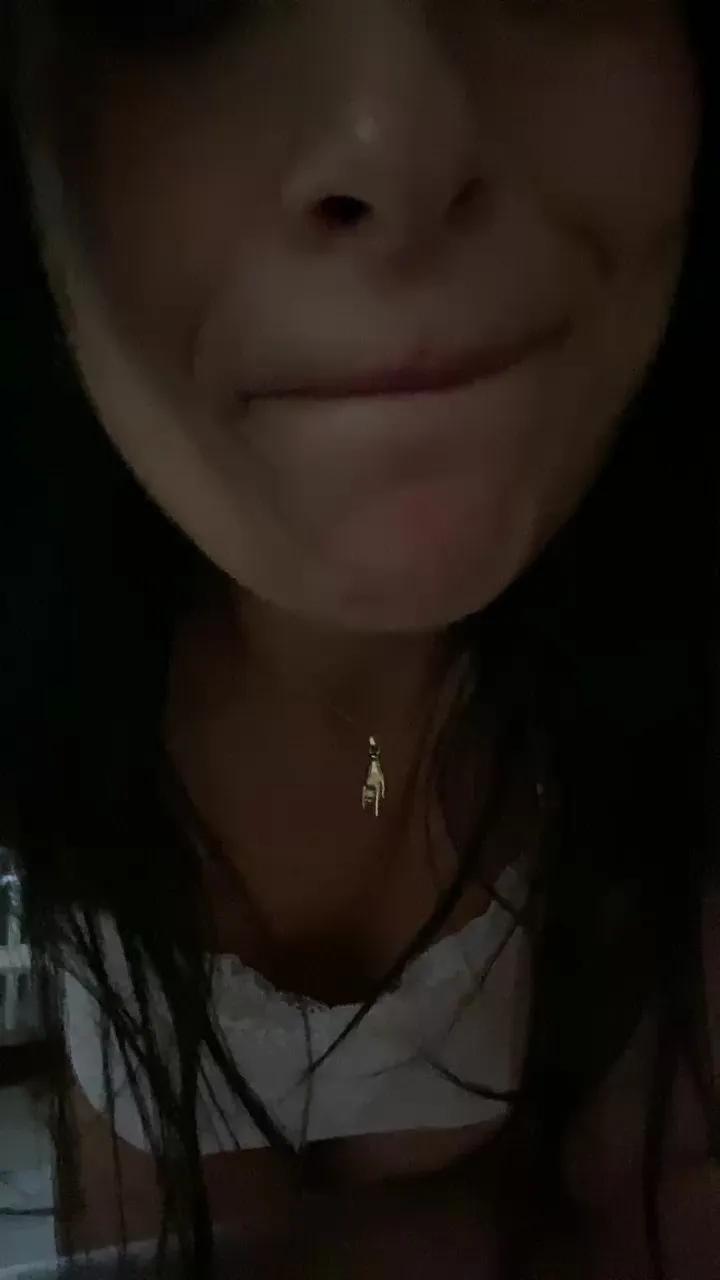 Offline chanelclarissa4 on Cam4