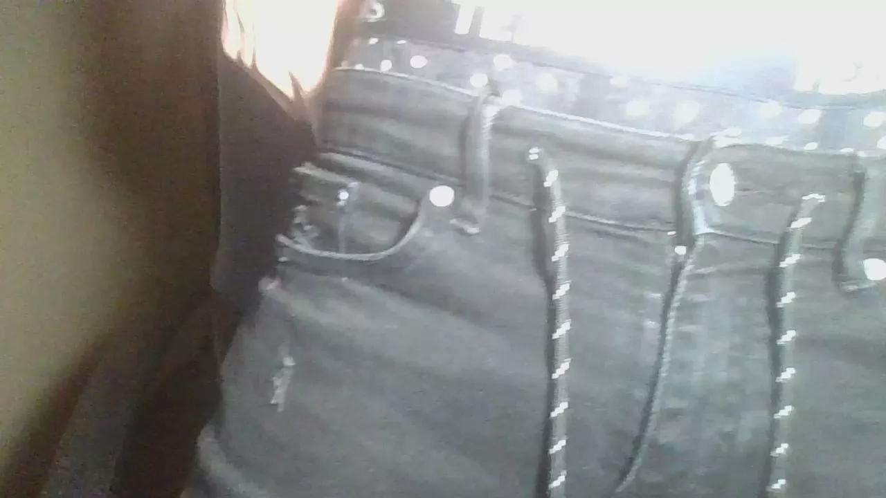 Offline chavalgym21 on Cam4